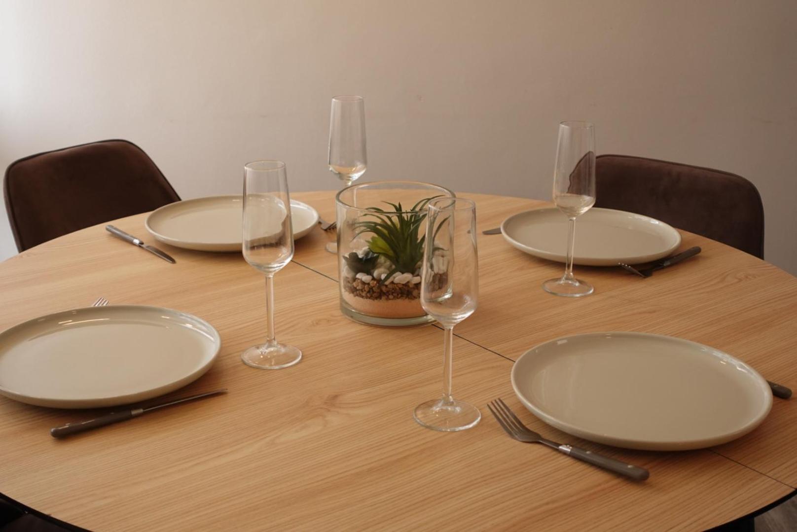 Parisian Retreat Pour 5 Personnes - 12 Min De Paris - Proche Gare Leilighet Deuil-la-Barre Eksteriør bilde