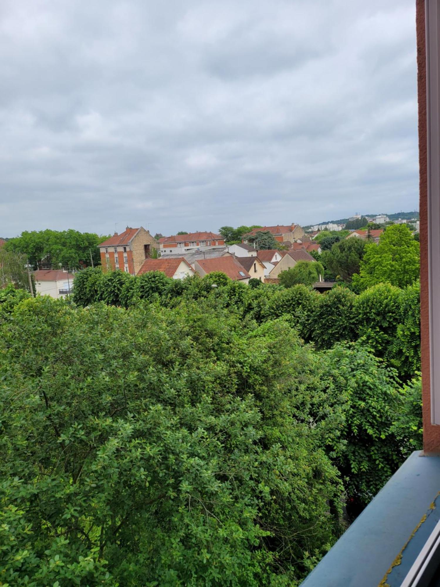 Parisian Retreat Pour 5 Personnes - 12 Min De Paris - Proche Gare Leilighet Deuil-la-Barre Eksteriør bilde